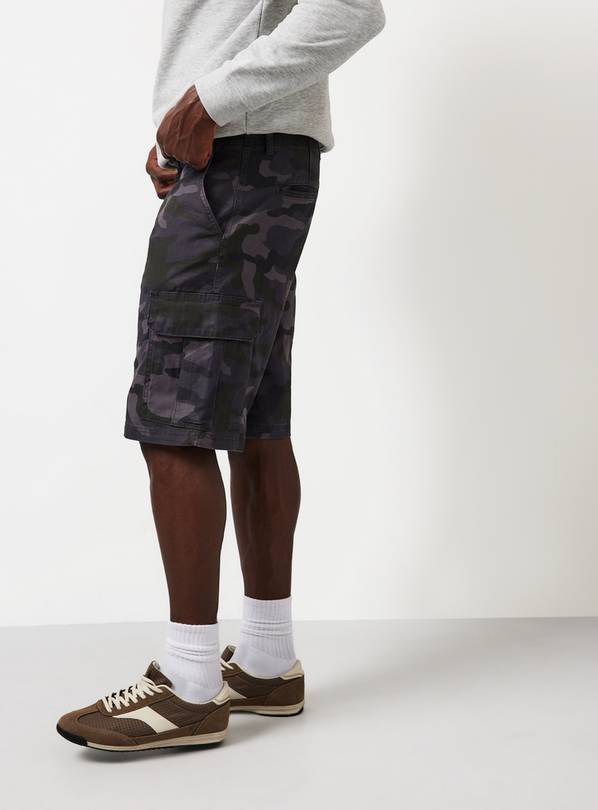 Black Camo Longer Length Cargo Shorts 32